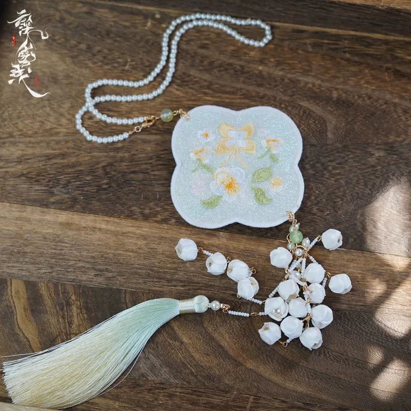 Jiangnan Lü 江南绿 Lily of the Valley Jinbu Skirt Waist Charm