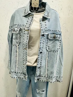 THE STUD DENIM JACKET